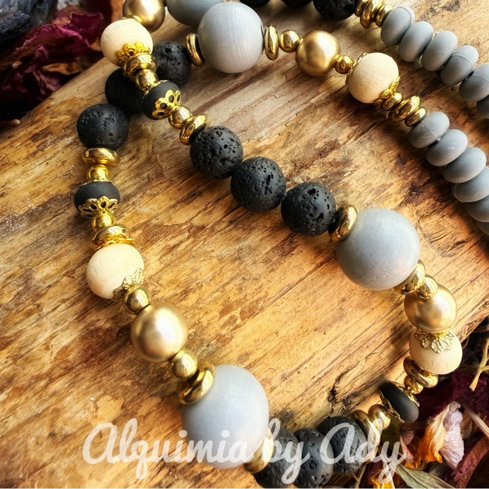 Alquimia Black lava rock Gold, and Gray Beaded Necklace